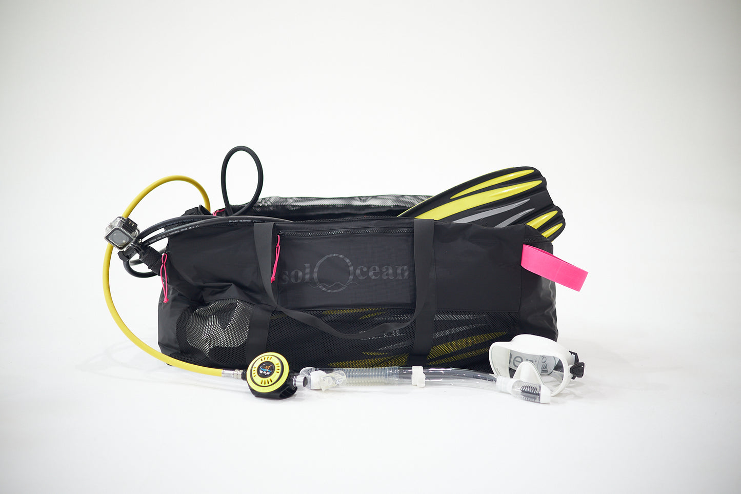 SolOcean™ Dive Duffel — Mesh Gear Bag for Water Sports & Travel